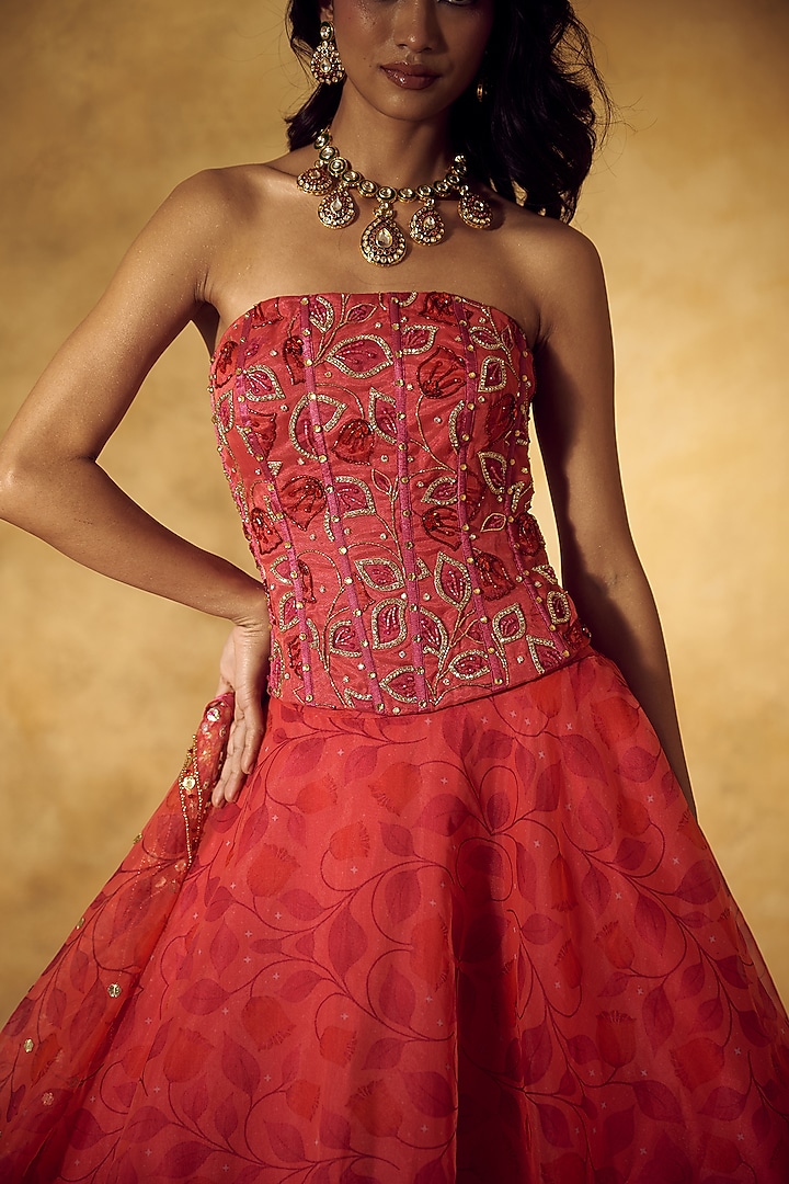 Pink Organza Floral Printed Wedding Lehenga Set by Rashika Sharma at Pernia's Pop Up Shop