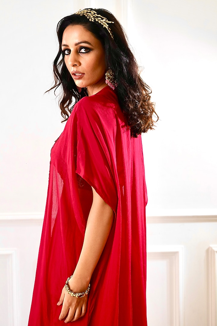 Maroon & Pink Chiffon Cape Set by Rashika Sharma at Pernia's Pop Up Shop
