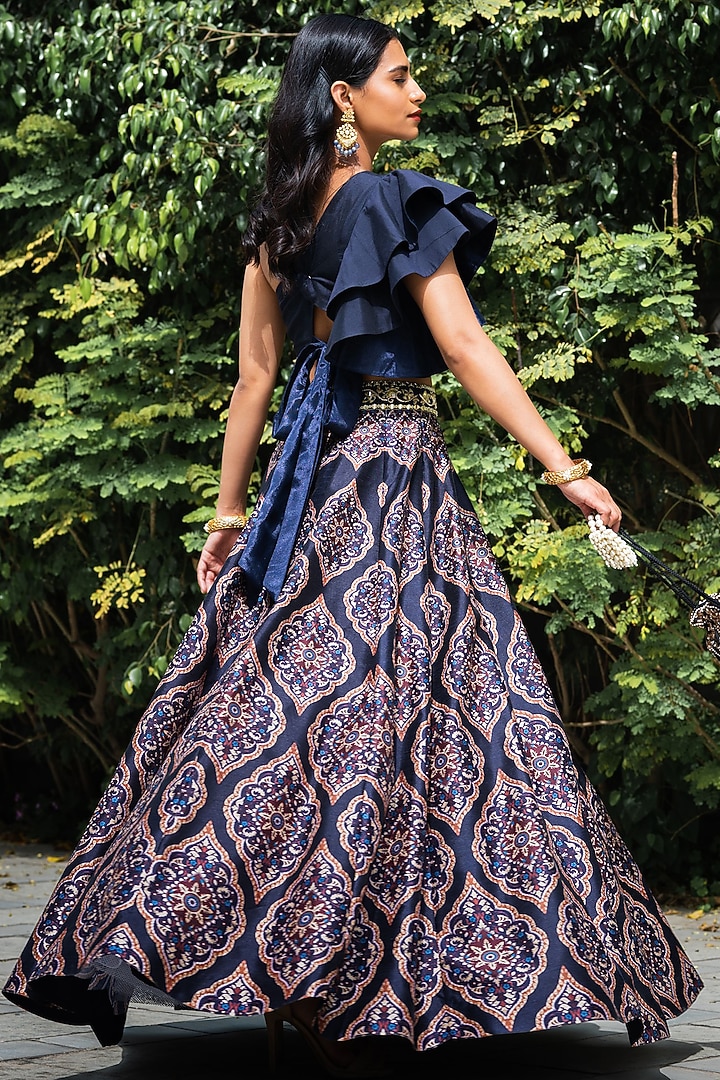 Navy Blue Thread Embroidered Wedding Lehenga Set by Rashika Sharma at Pernia's Pop Up Shop