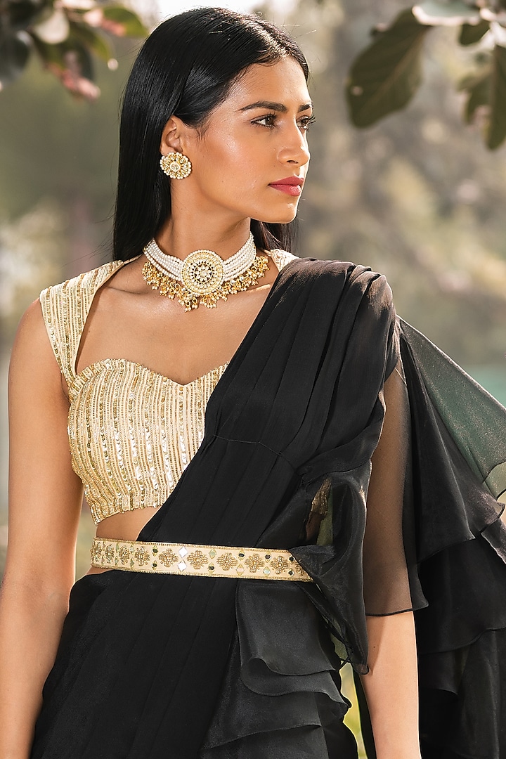 Black Pre-Stitched Wedding Saree Set by Rashika Sharma at Pernia's Pop Up Shop