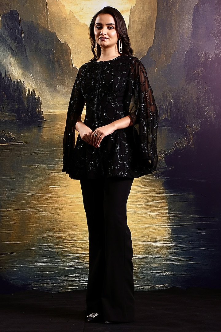 Black Georgette Two-Tone Hand Embellished Kurta Set by Rashika Sharma at Pernia's Pop Up Shop