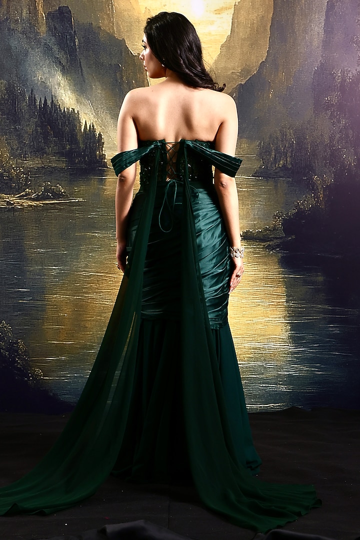 Emerald Green Georgette Embellished Fish-Cut Skirt Set by Rashika Sharma at Pernia's Pop Up Shop