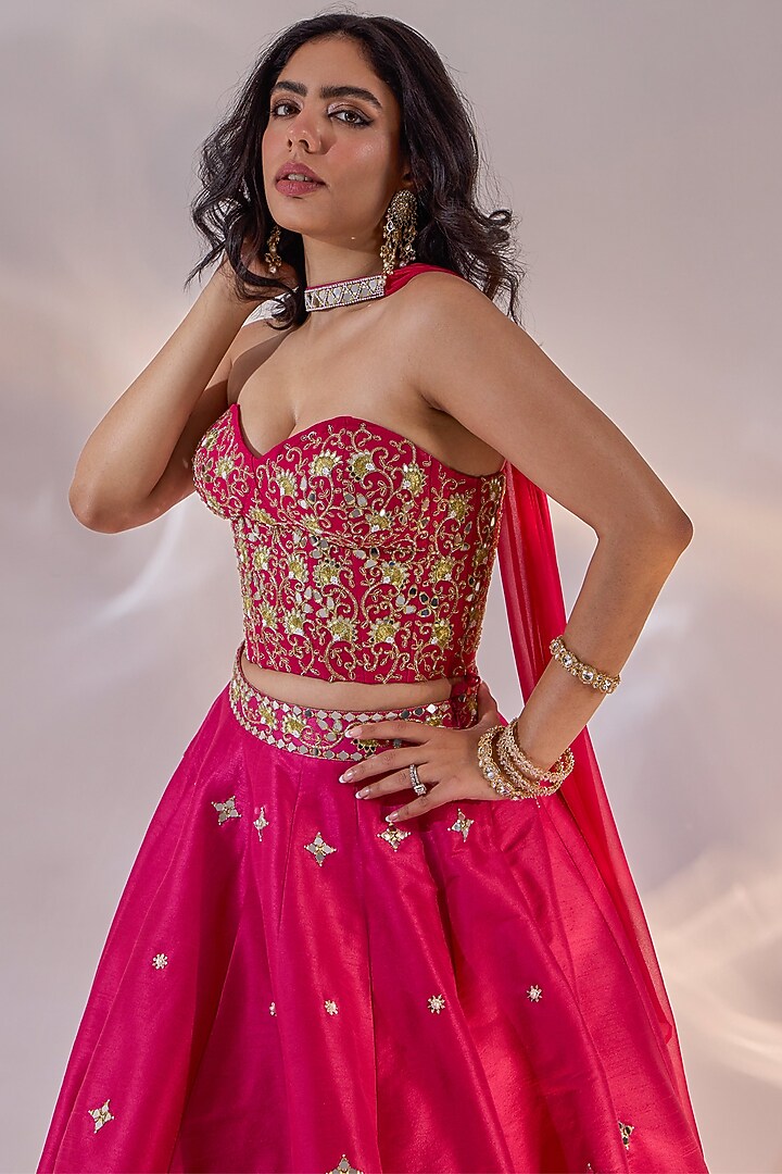 Pink Silk Hand Embroidered Wedding Lehenga Set by Rashika Sharma at Pernia's Pop Up Shop