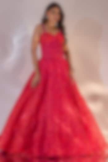 Pink Organza Printed & Thread Embroidered Wedding Lehenga Set by Rashika Sharma at Pernia's Pop Up Shop