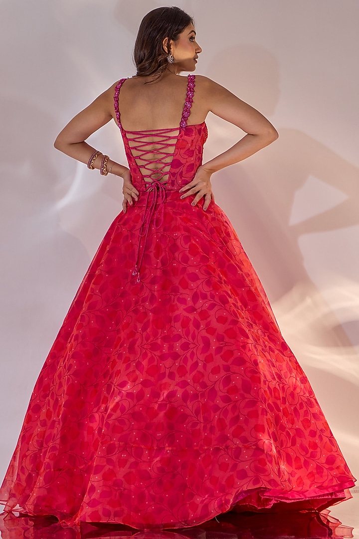 Pink Organza Printed & Thread Embroidered Wedding Lehenga Set by Rashika Sharma at Pernia's Pop Up Shop