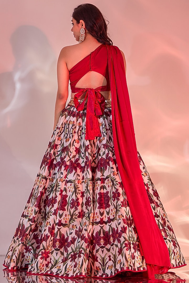 Red Silk Printed & Thread Embroidered Wedding Lehenga Set by Rashika Sharma at Pernia's Pop Up Shop