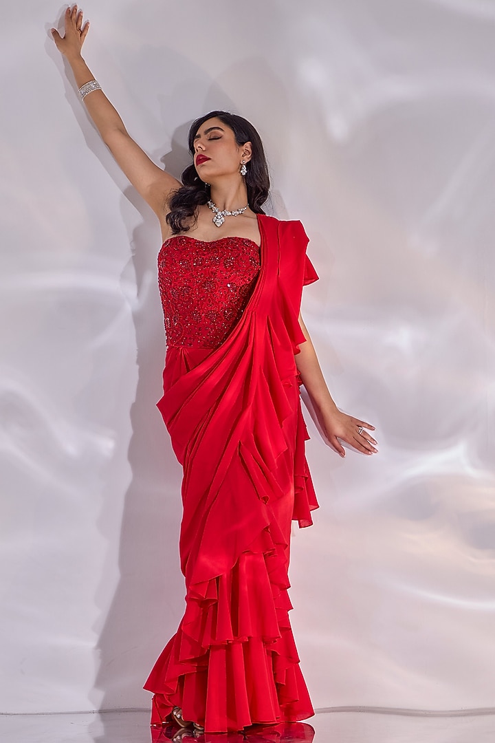 Red Double Georgette Hand Embellished Ruffled Wedding Saree Set by Rashika Sharma at Pernia's Pop Up Shop