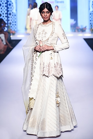 Ivory Embroidered Leheriya Lehenga Set by RAR Studio