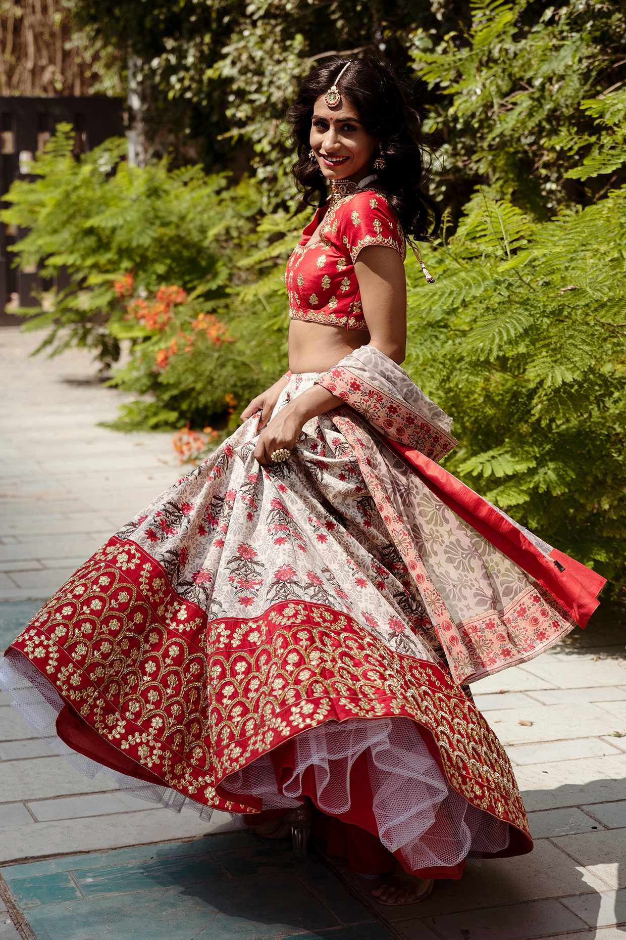 Onion Pink Classic Bridal Lehenga Set with Zari Embroidery and Sequinned  Embellishments - Seasons India
