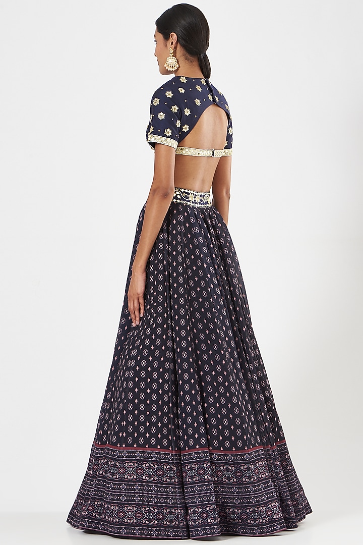 Navy Blue Embroidered Wedding Lehenga Set by Rashika Sharma at Pernia's Pop Up Shop
