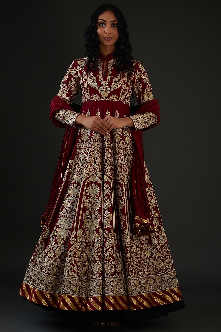 Wine Chanderi Silk Embroidered Anarkali Set by Rohit Bal at Pernia's Pop Up Shop