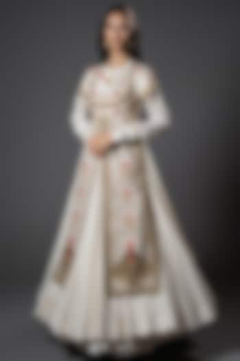 Ivory Chanderi Silk Floral Embroidered Anarkali Set by Rohit Bal