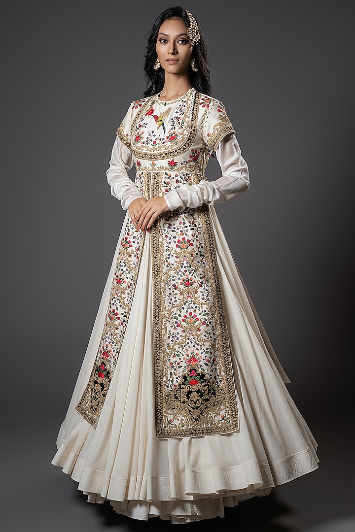 Ivory Chanderi Silk Floral Embroidered Anarkali Set by Rohit Bal