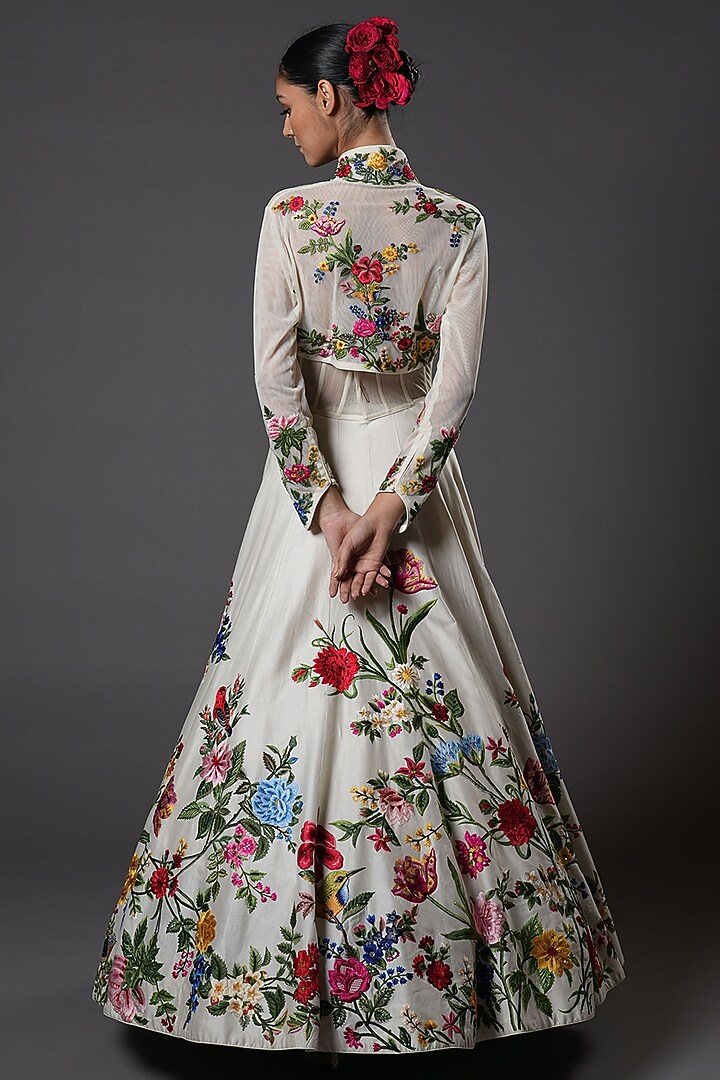 Ivory Chanderi Silk & Net Resham Floral Hand Embroidered Bridal Anarkali Set by Rohit Bal at Pernia's Pop Up Shop