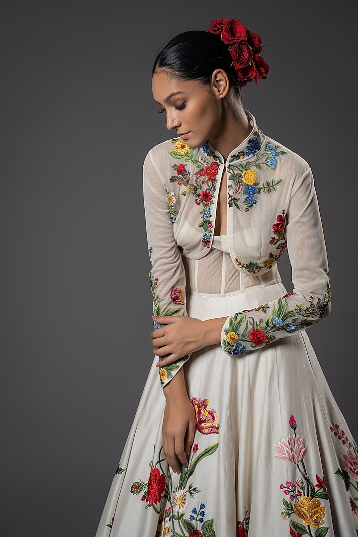 Ivory Chanderi Silk & Net Resham Floral Hand Embroidered Bridal Anarkali Set by Rohit Bal at Pernia's Pop Up Shop