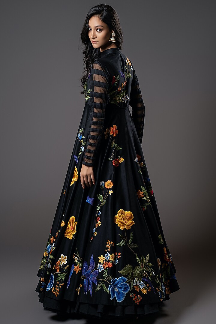 Black Chanderi Silk Digital Printed & Floral Embroidered Bridal Anarkali Set by Rohit Bal at Pernia's Pop Up Shop