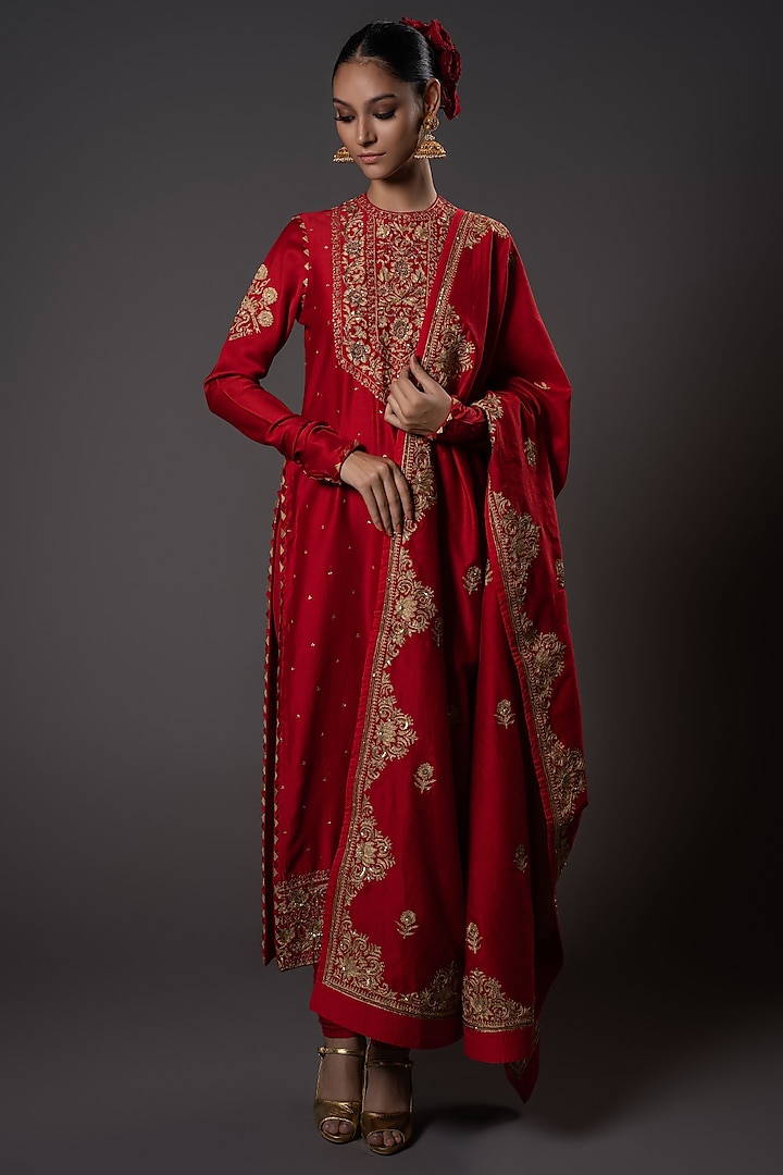 Red Chanderi Silk Zari Embroidered Kurta Set by Rohit Bal