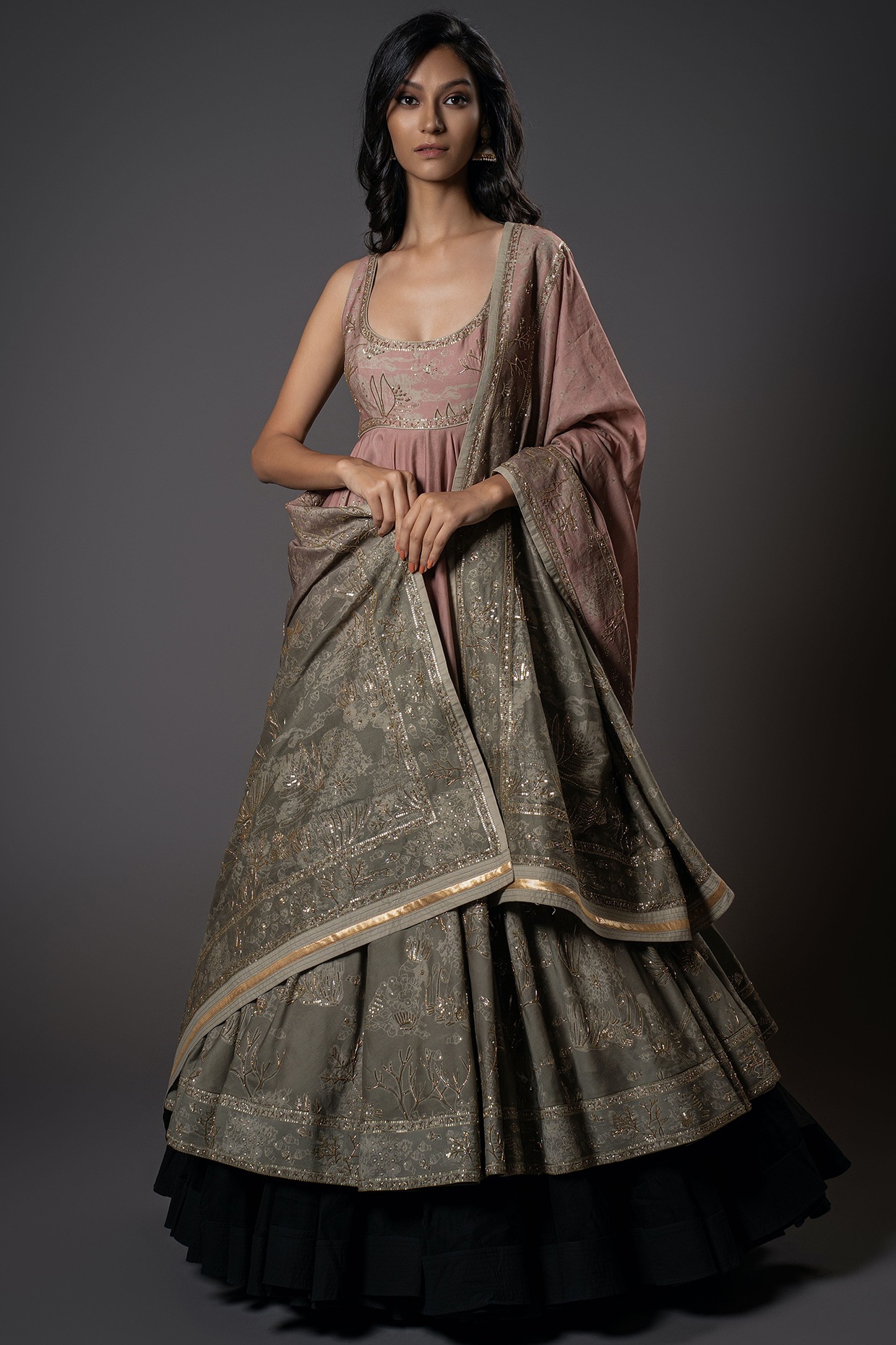 Bipasu Basu for Rohit Varma 1 | Indian bridal dress, Indian fashion, Fashion
