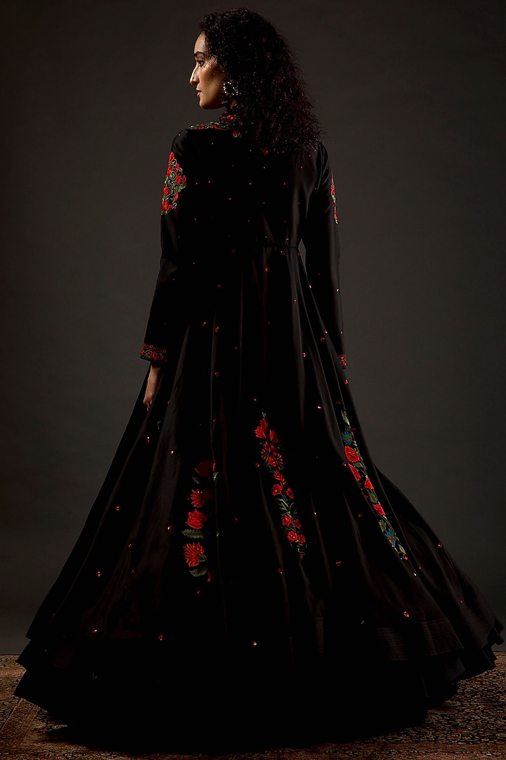 Black Hand Embroidered Bridal Anarkali Set by Rohit Bal at Pernia's Pop Up Shop
