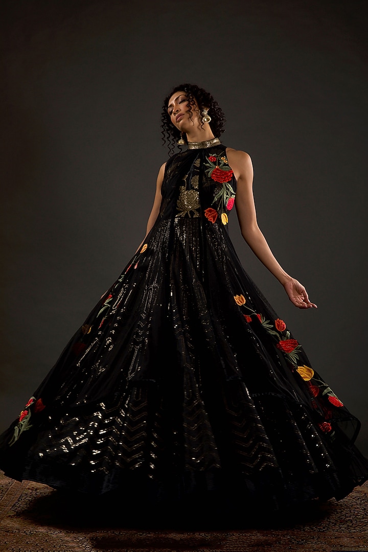 Black Embroidered Bridal Anarkali Set by Rohit Bal at Pernia's Pop Up Shop