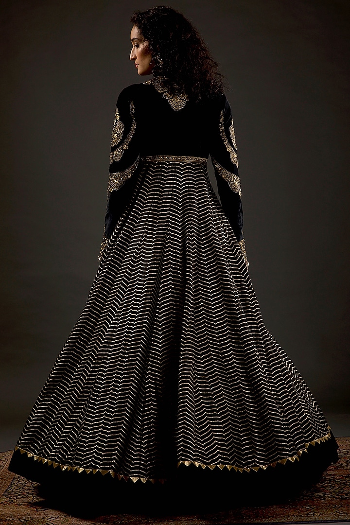 Black Bridal Anarkali Set With Hand Embroidery by Rohit Bal at Pernia's Pop Up Shop