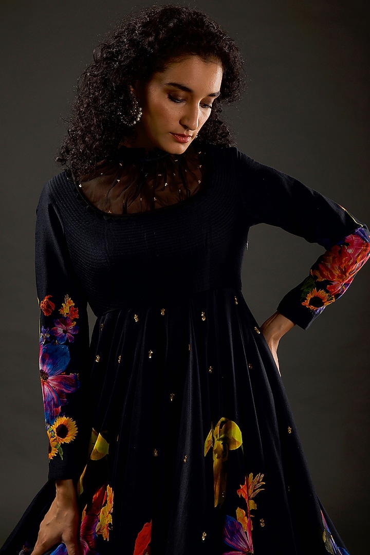 Black Chanderi Silk Wedding Anarkali Set by Rohit Bal at Pernia's Pop Up Shop