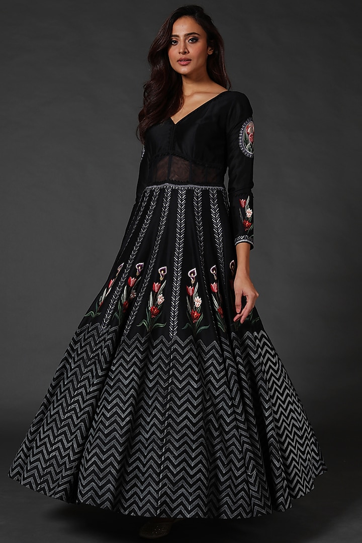 Black Machine & Hand Embroidered Anarkali Set by Rohit Bal at Pernia's Pop Up Shop