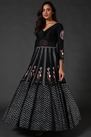 Black Machine & Hand Embroidered Anarkali Set by Rohit Bal