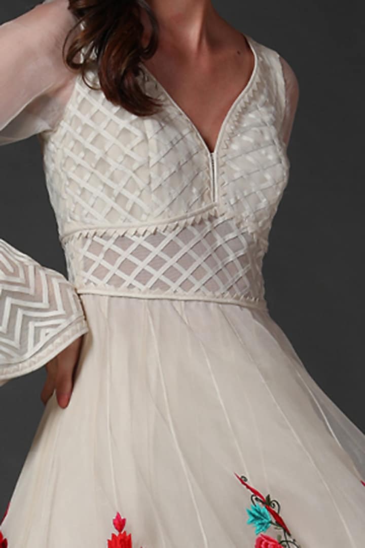 Ivory Machine Embroidered Bridal Anarkali Set by Rohit Bal at Pernia's Pop Up Shop