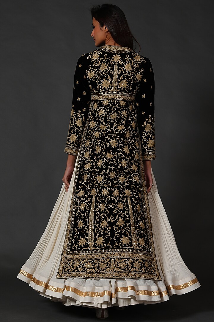 Black Machine & Hand Embroidered Split Bridal Anarkali Set by Rohit Bal at Pernia's Pop Up Shop
