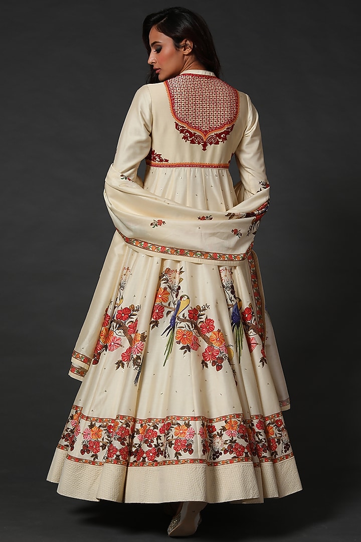 Ivory Chanderi Silk Digital Printed Bridal Anarkali Set by Rohit Bal at Pernia's Pop Up Shop