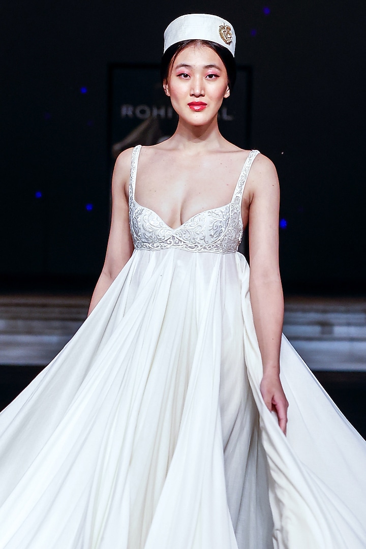 Ivory Net & Mul Mul Resham Embroidered Bridal Anarkali Set by Rohit Bal at Pernia's Pop Up Shop