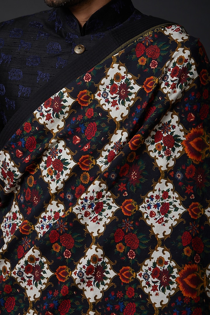 Ivory Shawl With Print by Rohit Bal Men at Pernia's Pop Up Shop