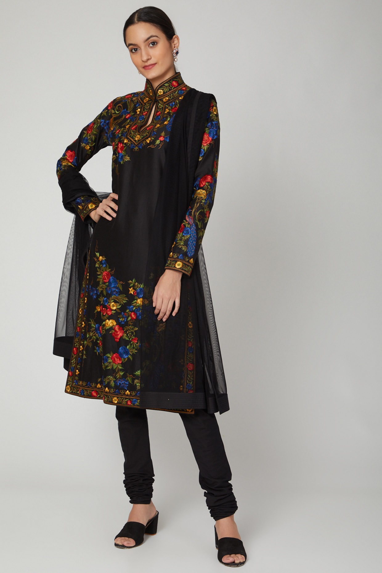 Black Embroidered Kurta Set by Rohit Bal