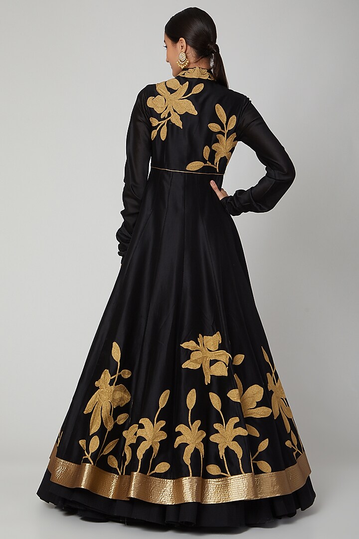 Black Printed Kurta Skirt Set by Rohit Bal at Pernia's Pop Up Shop