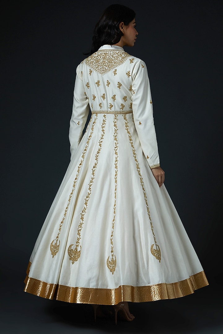 Ivory Hand Embroidered Bridal Anarkali Set by Rohit Bal at Pernia's Pop Up Shop