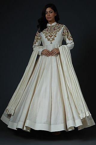 White Hand Embroidered Anarkali Set by Rohit Bal