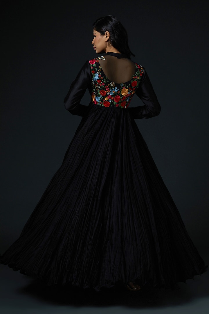 Black Hand Embroidered Bridal Anarkali Set by Rohit Bal at Pernia's Pop Up Shop