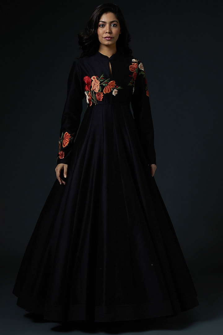 Black Wedding Anarkali Set With Embroidery by Rohit Bal at Pernia's Pop Up Shop