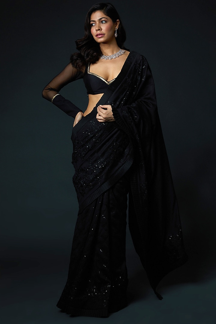 Black Organza Hand Embroidered Bridal Saree Set by Rohit Bal at Pernia's Pop Up Shop