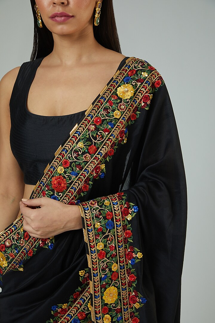 Black Georgette Embroidered Bridal Saree Set by Rohit Bal at Pernia's Pop Up Shop