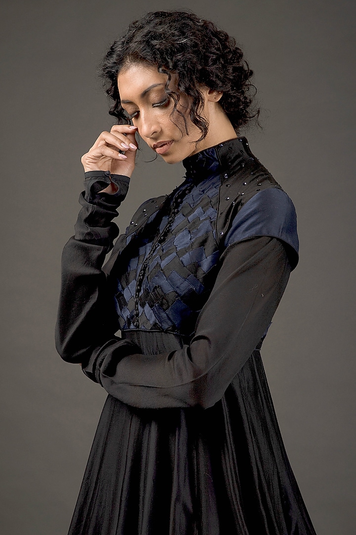 Indigo Blue & Black Ombre Embroidered Bridal Anarkali Set by Rohit Bal at Pernia's Pop Up Shop