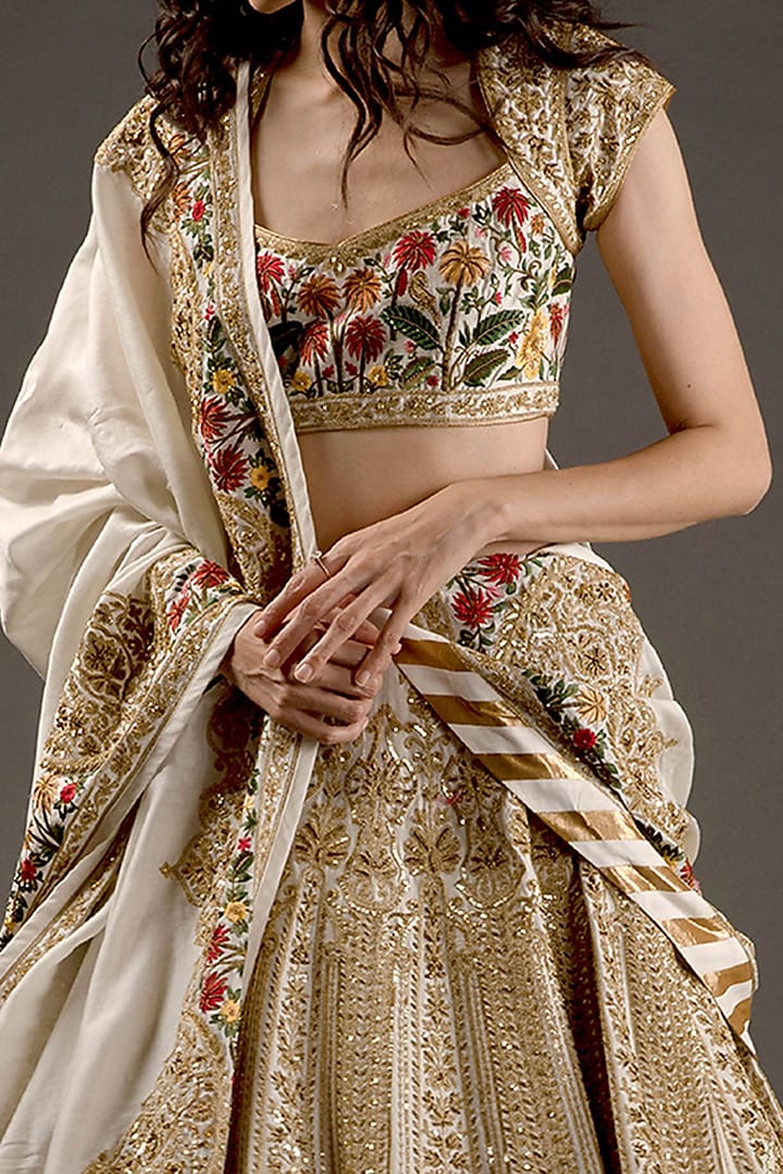 Ivory Embroidered Bridal Lehenga Set by Rohit Bal at Pernia's Pop Up Shop