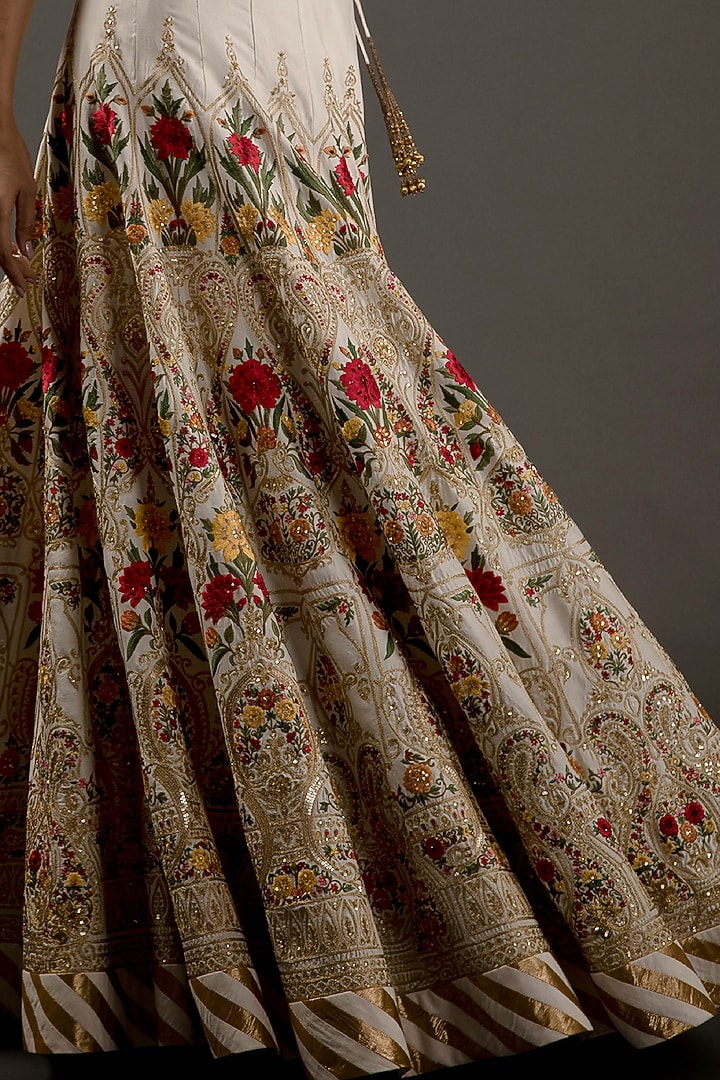 Ivory Silk Embroidered Bridal Lehenga Set by Rohit Bal at Pernia's Pop Up Shop