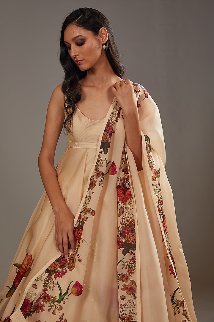 Beige Chanderi & Organza Digital Printed Bridal Anarkali Set by Rohit Bal at Pernia's Pop Up Shop