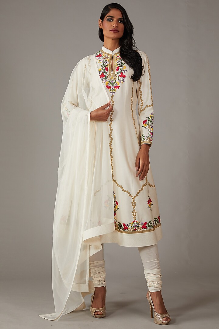 Ivory Silk Chanderi Dori Embroidered Kurta Set by Rohit Bal at Pernia's Pop Up Shop