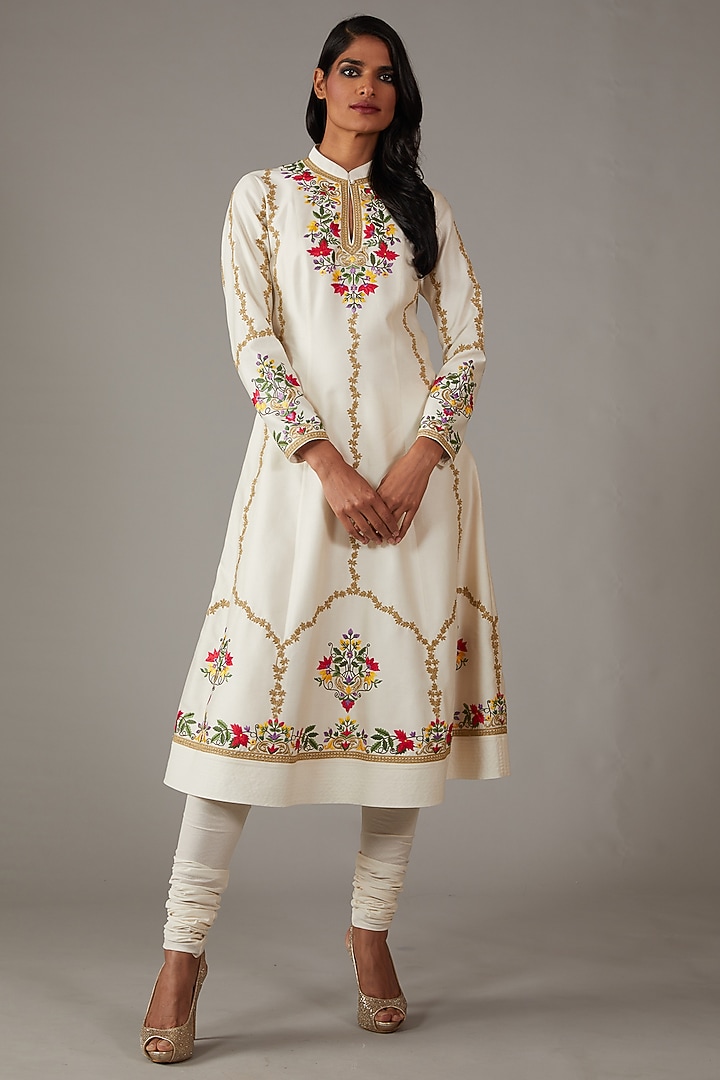 Ivory Silk Chanderi Dori Embroidered Kurta Set by Rohit Bal at Pernia's Pop Up Shop