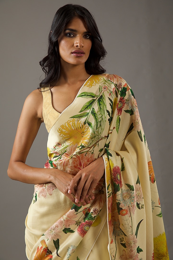 Lemon Yellow Silk Chanderi Printed Wedding Saree Set by Rohit Bal at Pernia's Pop Up Shop