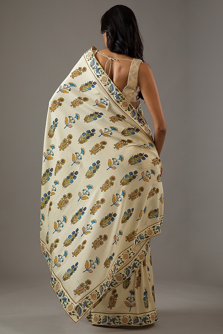 Ivory Silk Chanderi Printed Wedding Saree Set by Rohit Bal at Pernia's Pop Up Shop