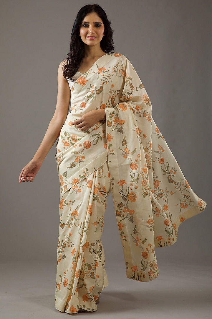 Ivory Silk Chanderi Printed Wedding Saree Set by Rohit Bal at Pernia's Pop Up Shop